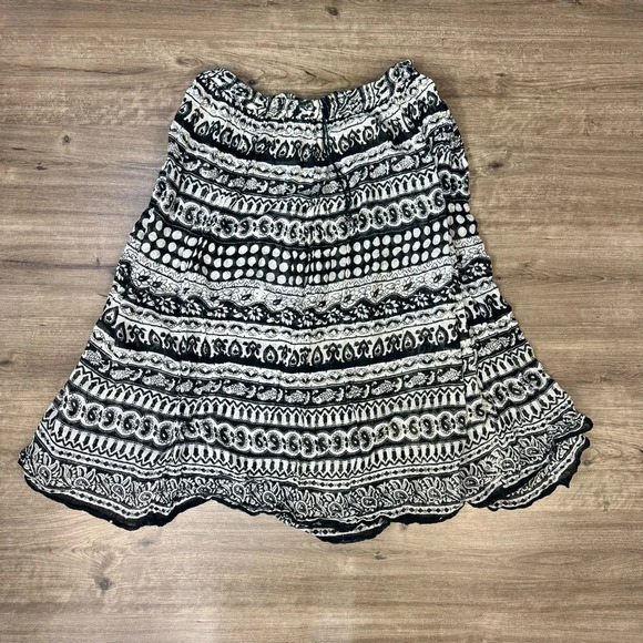 Cotton black and white full skirt all over pattern gauzy womens XL India Boho - Picture 4 of 10